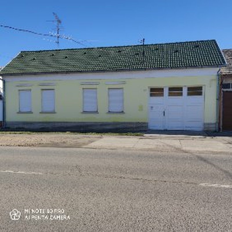 Orosháza Bajcsy-Zsilinszky utcában 220m2-es ház eladó 35.000.000 Ft