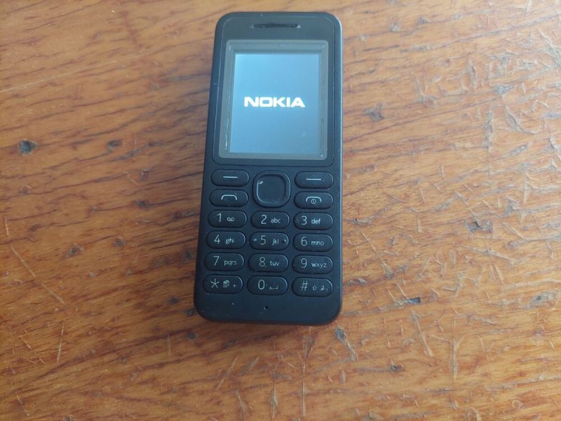Nokia 130 telefon dualsim eladó