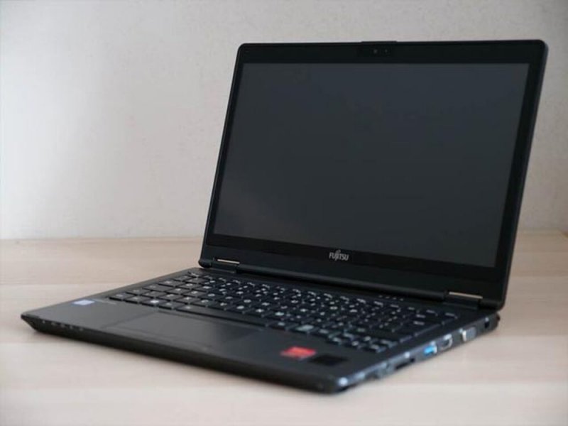 Laptop, PC olcsó pénzé' Fujitsu u728 ( Dr-PC.hu )