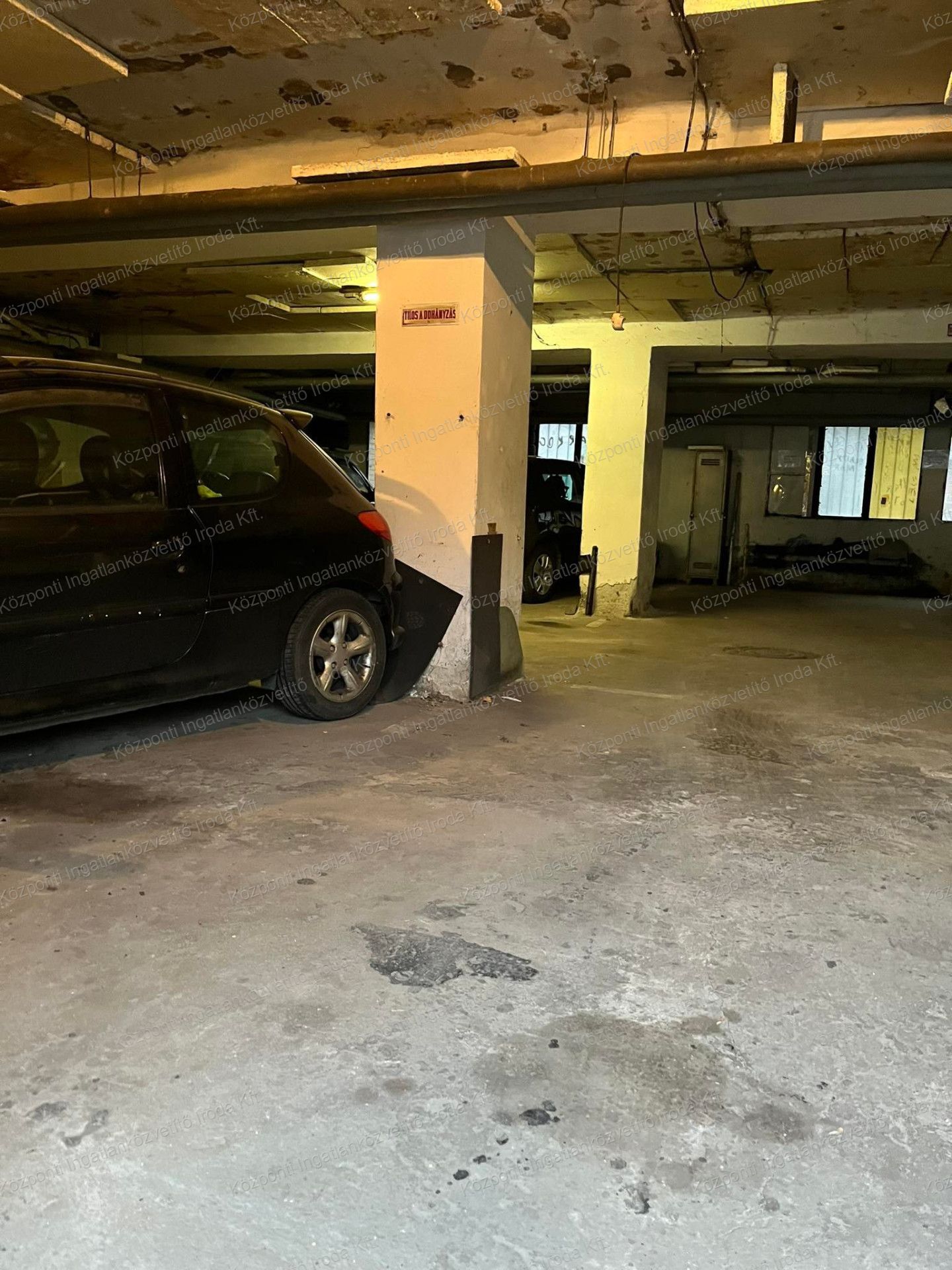 Maklári Hóstyán  új  garázs  eladó.  7,6 M  