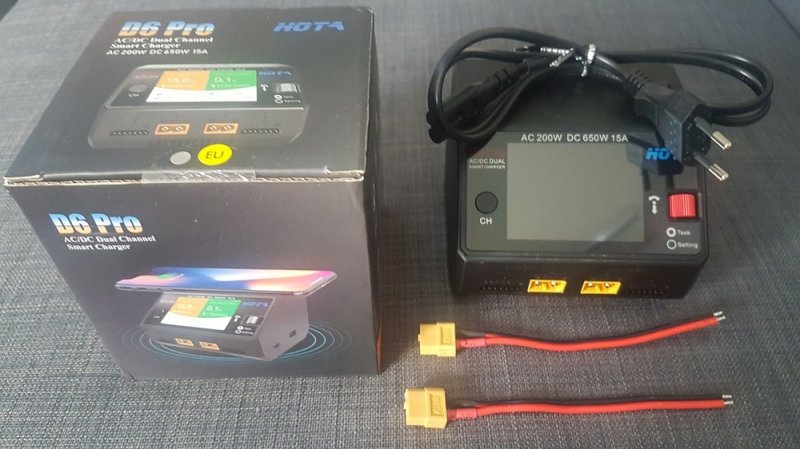 Eladó új Hota D6 Pro AC 200W DC 650W 15A Lipo Charger With Wireless Charging +2db töltőkábel