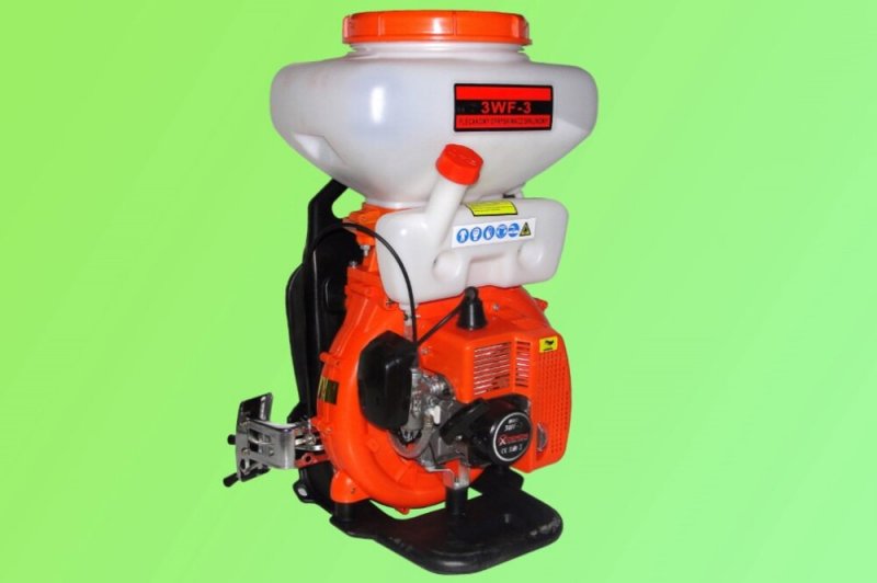 Demon M83221 Benzines Háti Permetező 2,5Lóerő