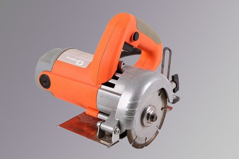 Haina H4001 Kézi Körfűrész 1350W 125mm