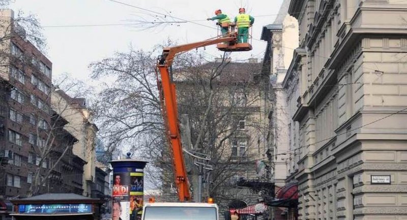 LAKOTT TERÜLETI FAKITERMELŐ tanfolyam