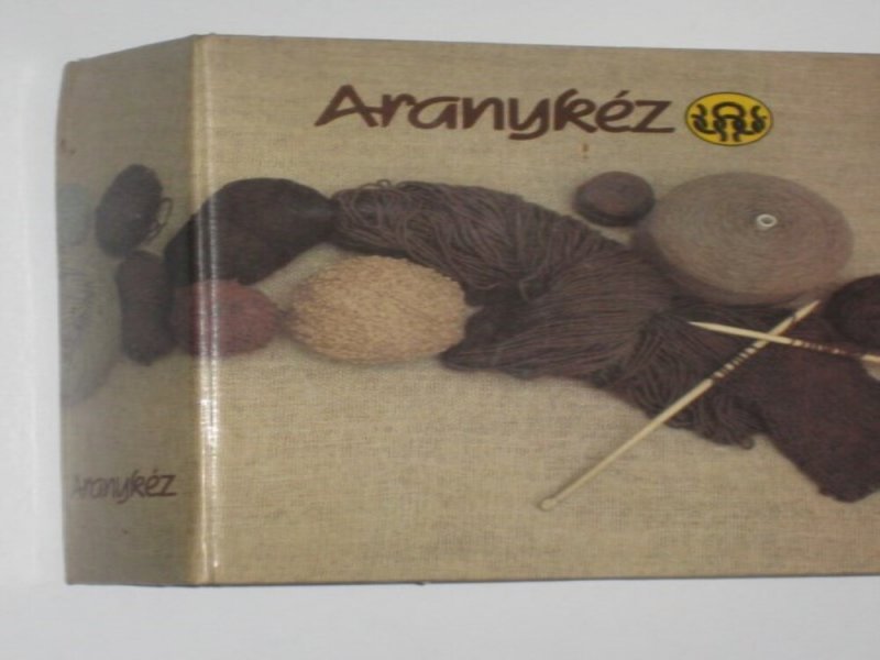 Aranykéz (nem teljes sorozat)