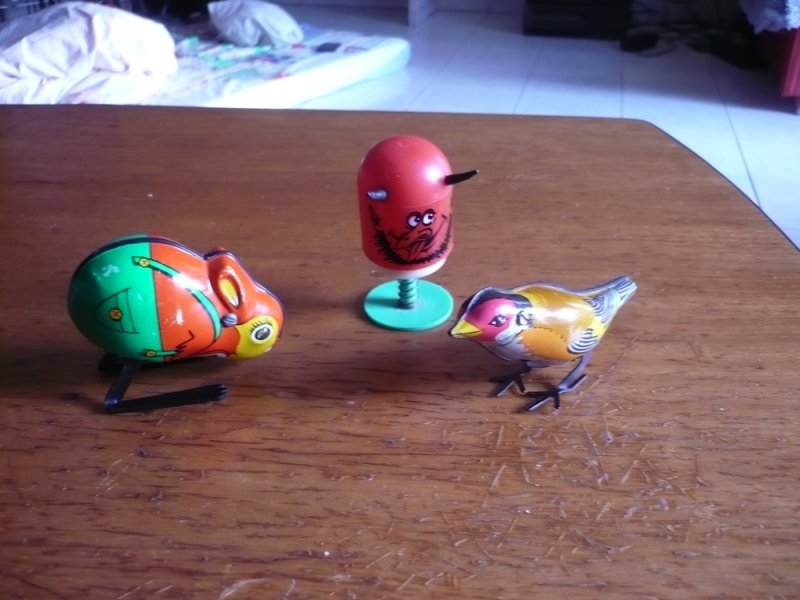 Retro lemezjátékok madár,nyúl,figurastb.