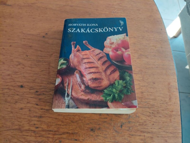 Retro Horváth Ilona szakácskönyv 2016