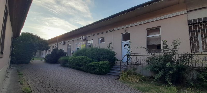 Családi  házzá alakítható ingatlan eladó Sátoraljaújhelyen!