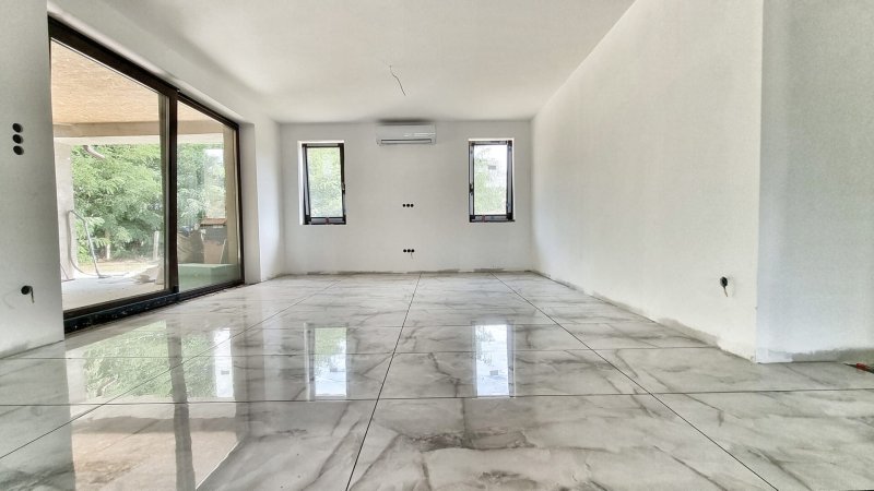 Nyíregyháza - Nyírszőlősben ÖNÁLLÓ 200 m2-es családi ház eladó