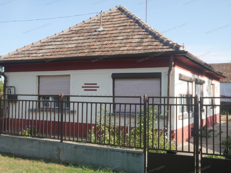 Albertirsai családiház eladó