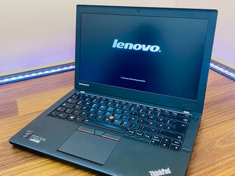 Ilyen is van! LENOVO ThinkPad X250 -Dr-PC-nél