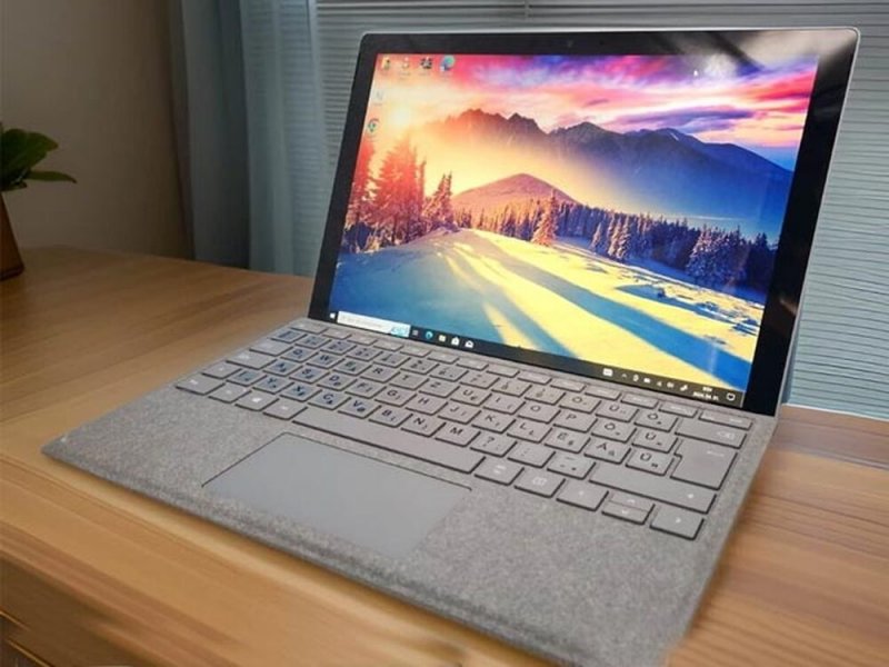 Nálunk minden van! Microsoft Surface Book Touch -Dr-PC-nél