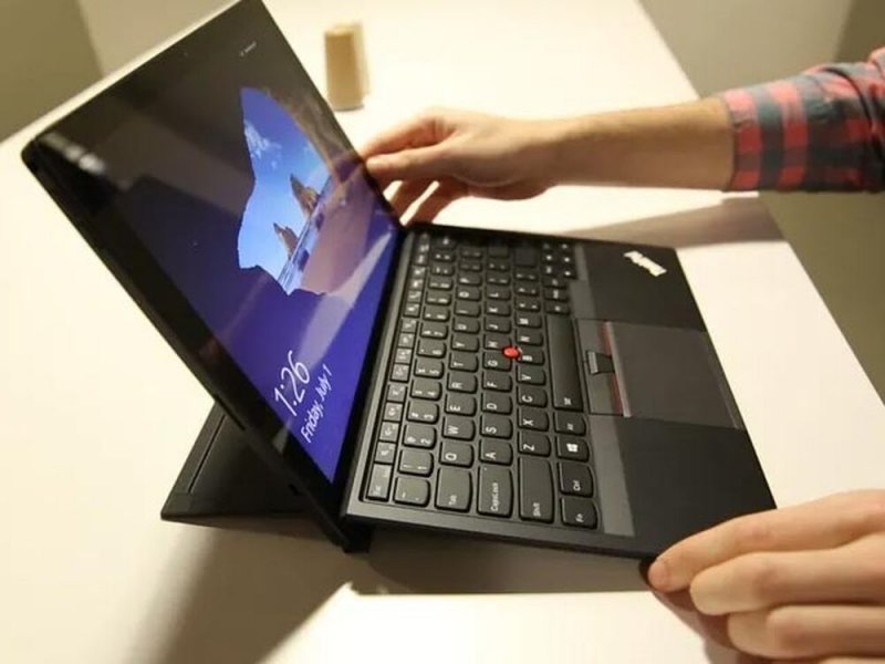 10 raklapnyi újdonság! Ez a LENOVO X1 tablet