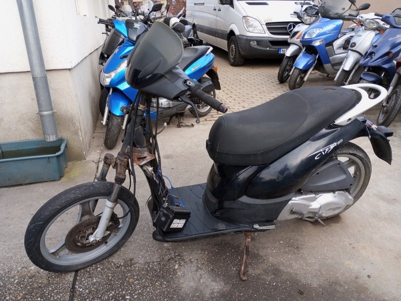 Malaguti Ciak 125 (Kymco 125) bontott alkatrészei eladók