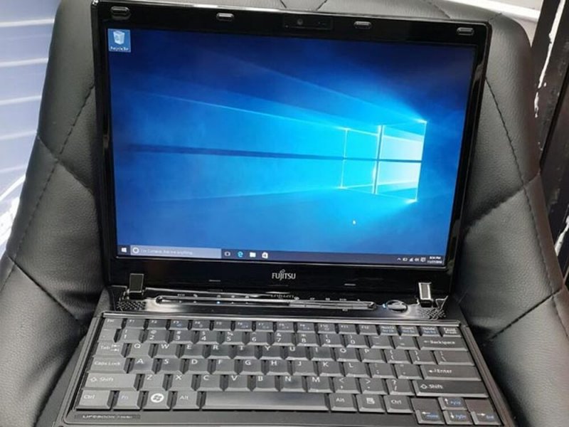 Ezt figyeld! Fujitsu LifeBook P771 a Dr-PC-től