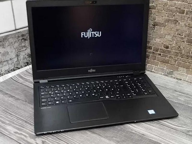 Giga választék: Fujitsu LifeBook u758 -Dr-PC-nél