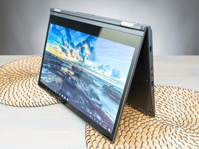 Ma csak érintősök: Lenovo Yoga 370 Laptop & Tablet - www.Dr-PC.hu
