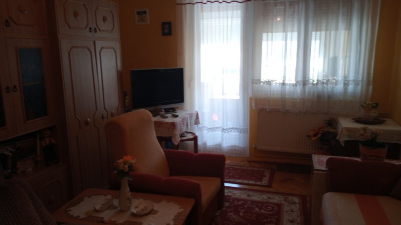 Bulgárföldi 2 szobás lakás eladó