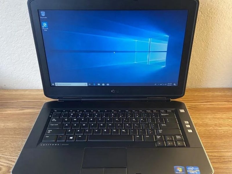 Nálunk minden olcsó! Dell E5430 HU