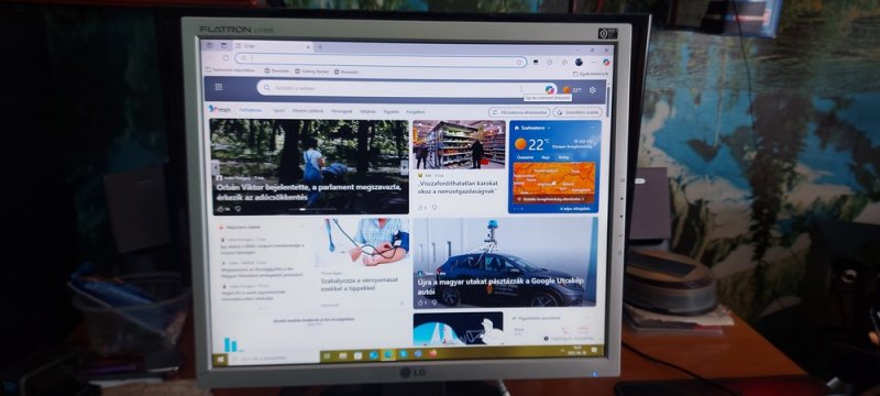 Eladó LG 17"  monitor.