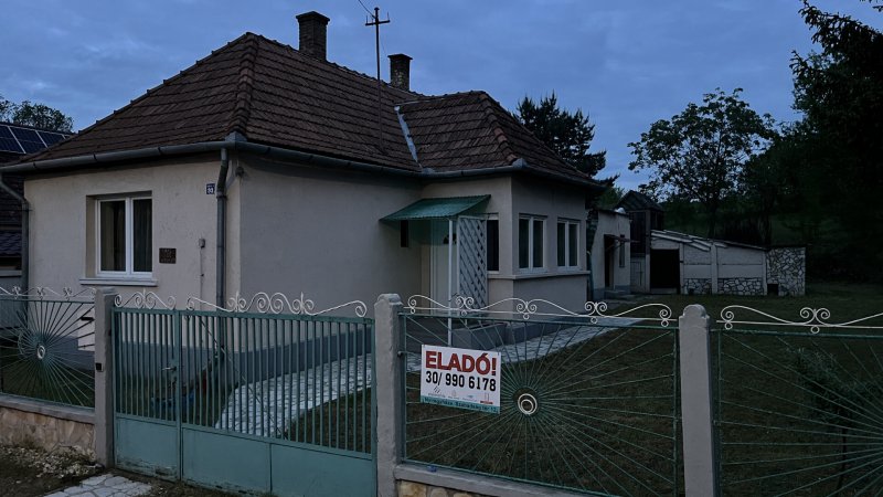 Nyíszőlősben takaros porta eladó!