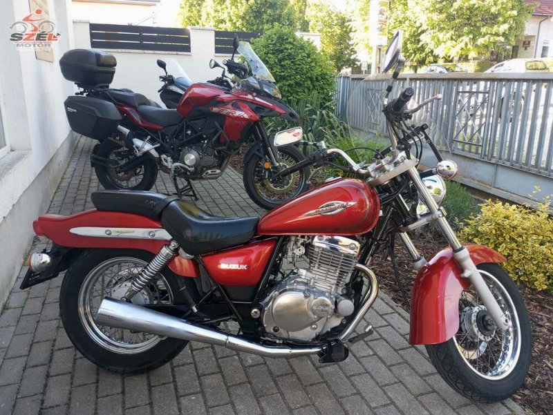 Suzuki GZ 250 Marauder (2003)