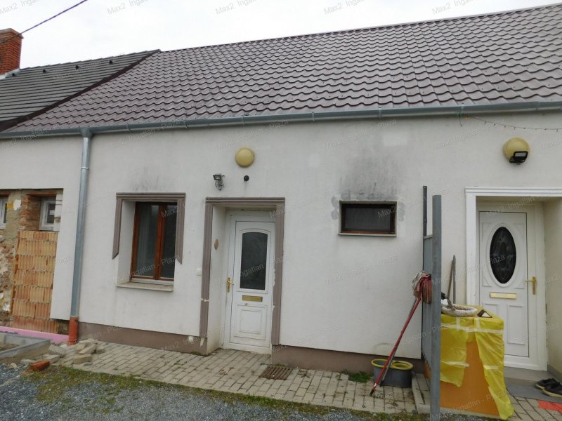 Eladó 41 m2-es 2 szobás felújítandó lakás 