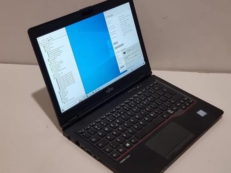 Láttad már? Fujitsu LifeBook u728 - Dr-PC.hu