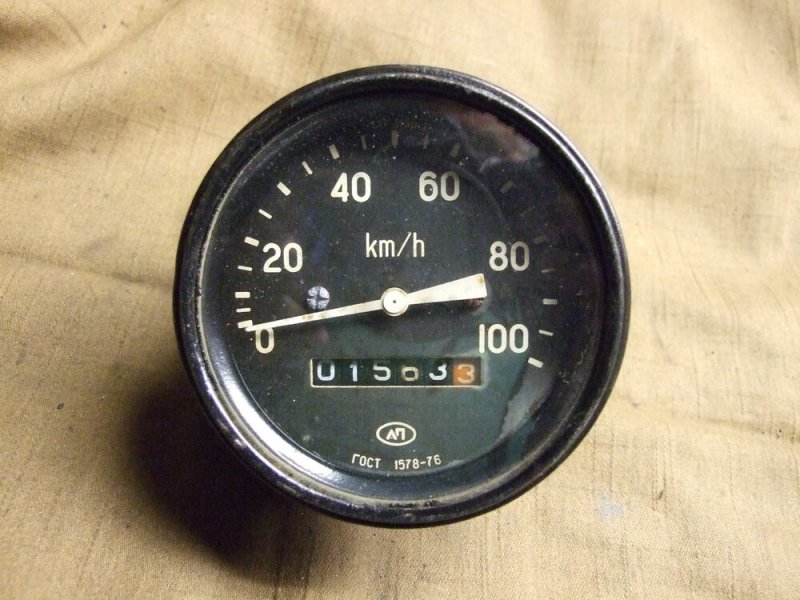 GAZ 69 műszerek.