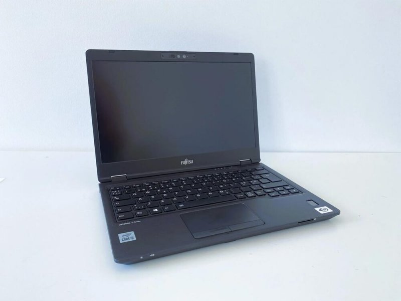 Üzembe helyezve: Fujitsu LIFEBOOK U7310 a Dr-PC-től