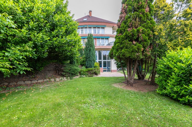 Exkluzív budai villa páratlan panorámával és saját wellness részleggel