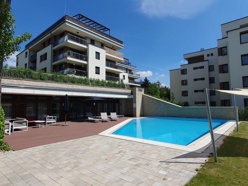 EXKLUZÍV PENTHOUSE A LUXUS ÉS KÉNYELEM CSÚCSÁN