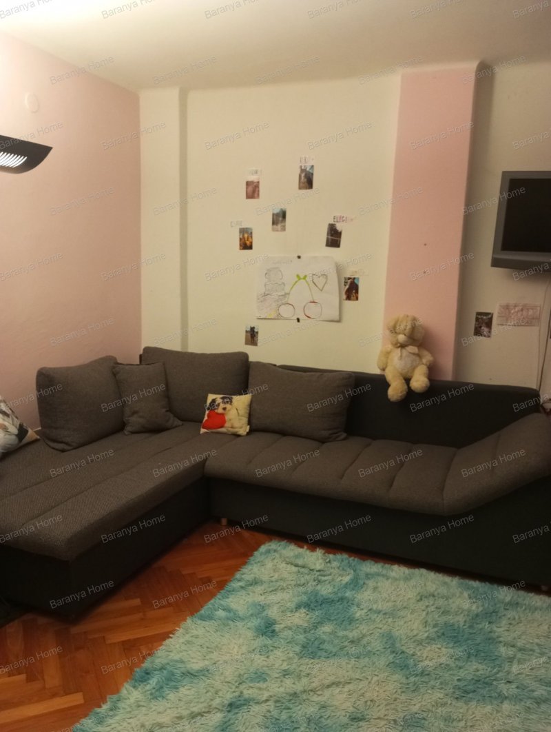 Eladó sorházi lakás Görcsönyben!