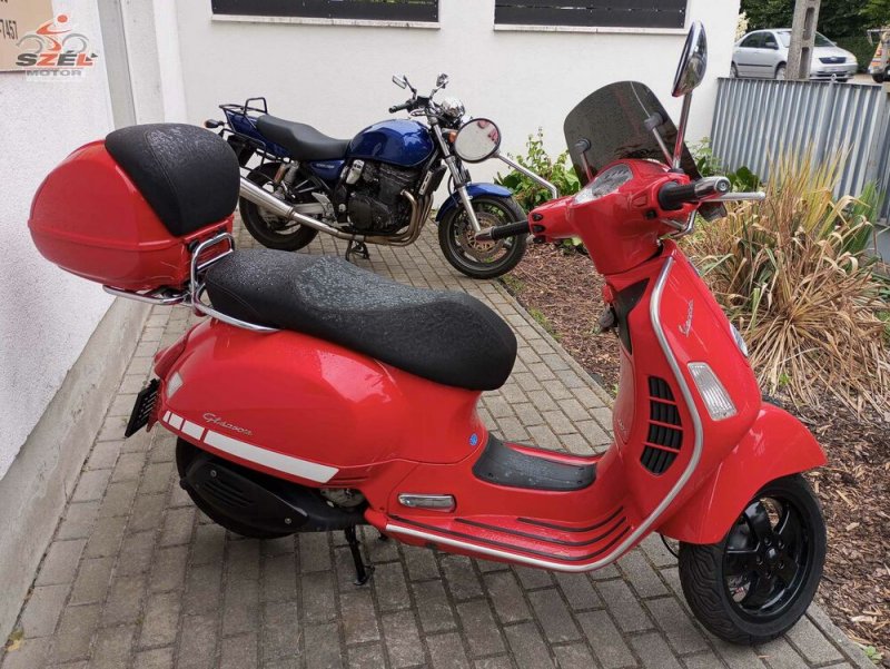 Vespa GTS 250 i.e. (2006)