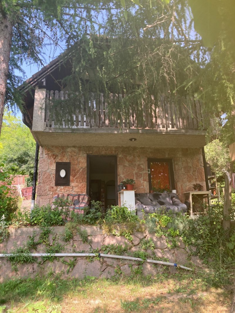 Panorámás nyaraló a Turul oldalban