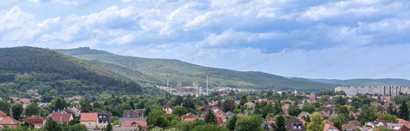 Eladó 2 szoba + nappalis lakás Miskolc, Dél-Kiliánban – Lenyűgöző panoráma, kiváló elrendezés, ideális elhelyezkedés