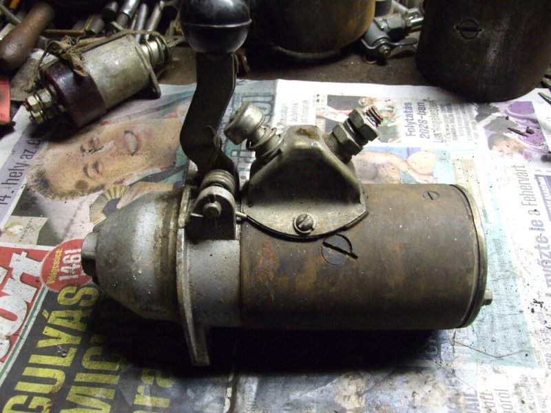 Eladó új indító motor.