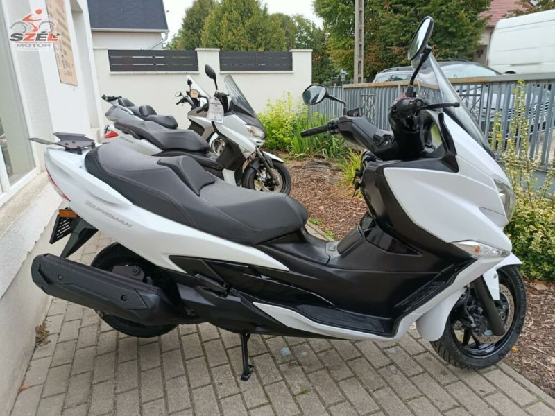 Suzuki Burgman 400 L9