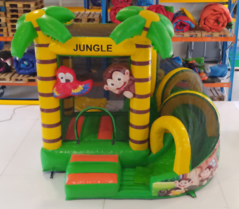 Bérelhető Mini Maki Csúszdás Ugráló