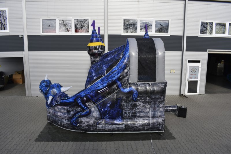 Bérelhető Blue Dragon Csúszdás Ugráló