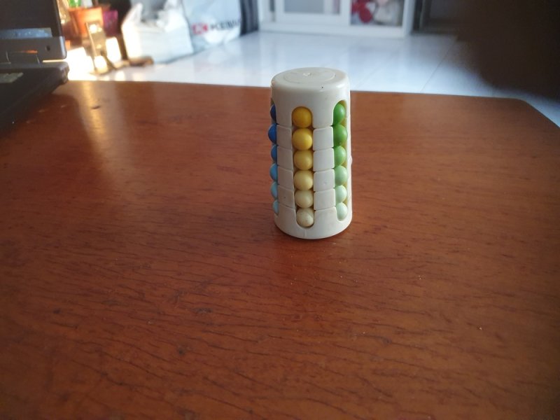 retro bábel torony