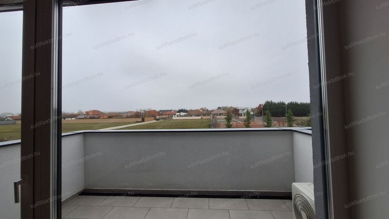 ÚJ ÉPÍTÉSŰ, PRÉMIUM MŰSZAKI TARTALMÚ LAKÁSOK JÁSZBERÉNYBEN  A SZATMÁRI LAKÓPARKBAN!