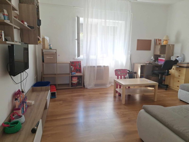 Pusztamérgesen 2158 nm-es telken családi ház eladó!
