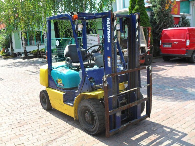 Eladó Komatsu 1,5 tonnás targonca V-1147