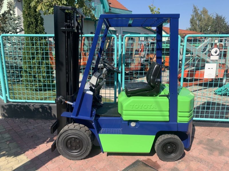 Eladó Toyota 1,5 tonnás targonca (V-3264)