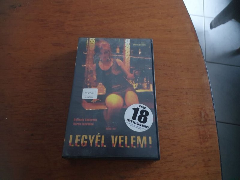 Legyél velem vhs videokazetta