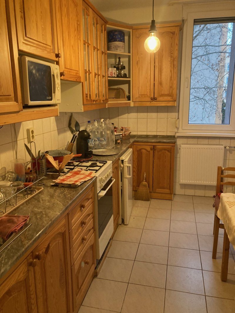 Dózsakerti, első emeleti erkélyes lakás!