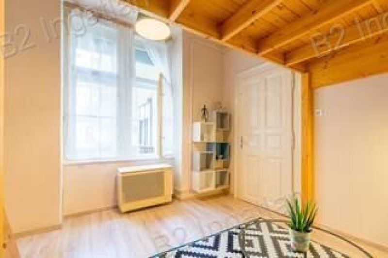 VII. kerület – Alsó erdősor utca | 23 m² + galéria | Azonnal kiadható