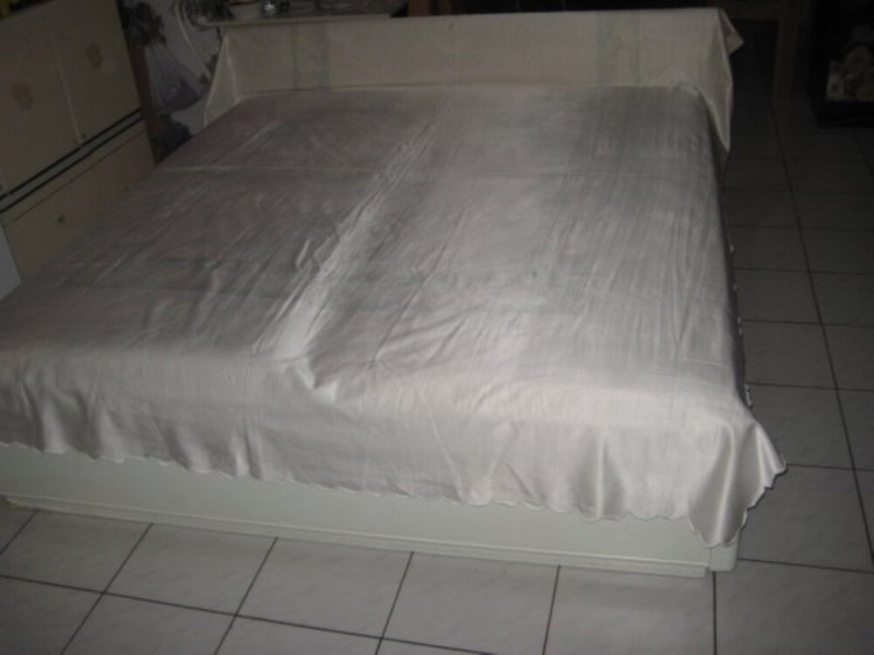 Ágytakaró, ágyterítő selyem 240x260cm méretű