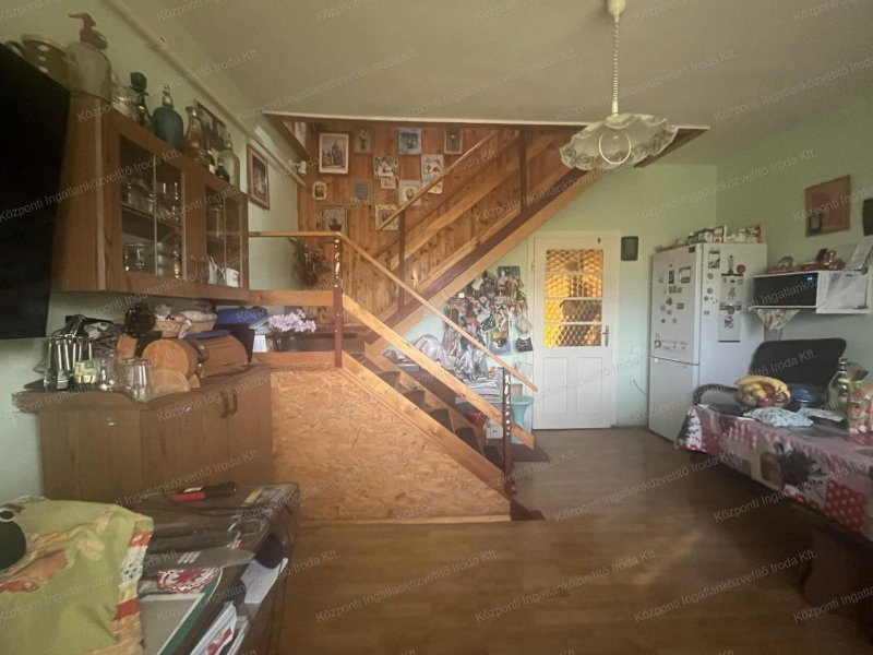 Tatabányán, Alsógallán családi ház eladó